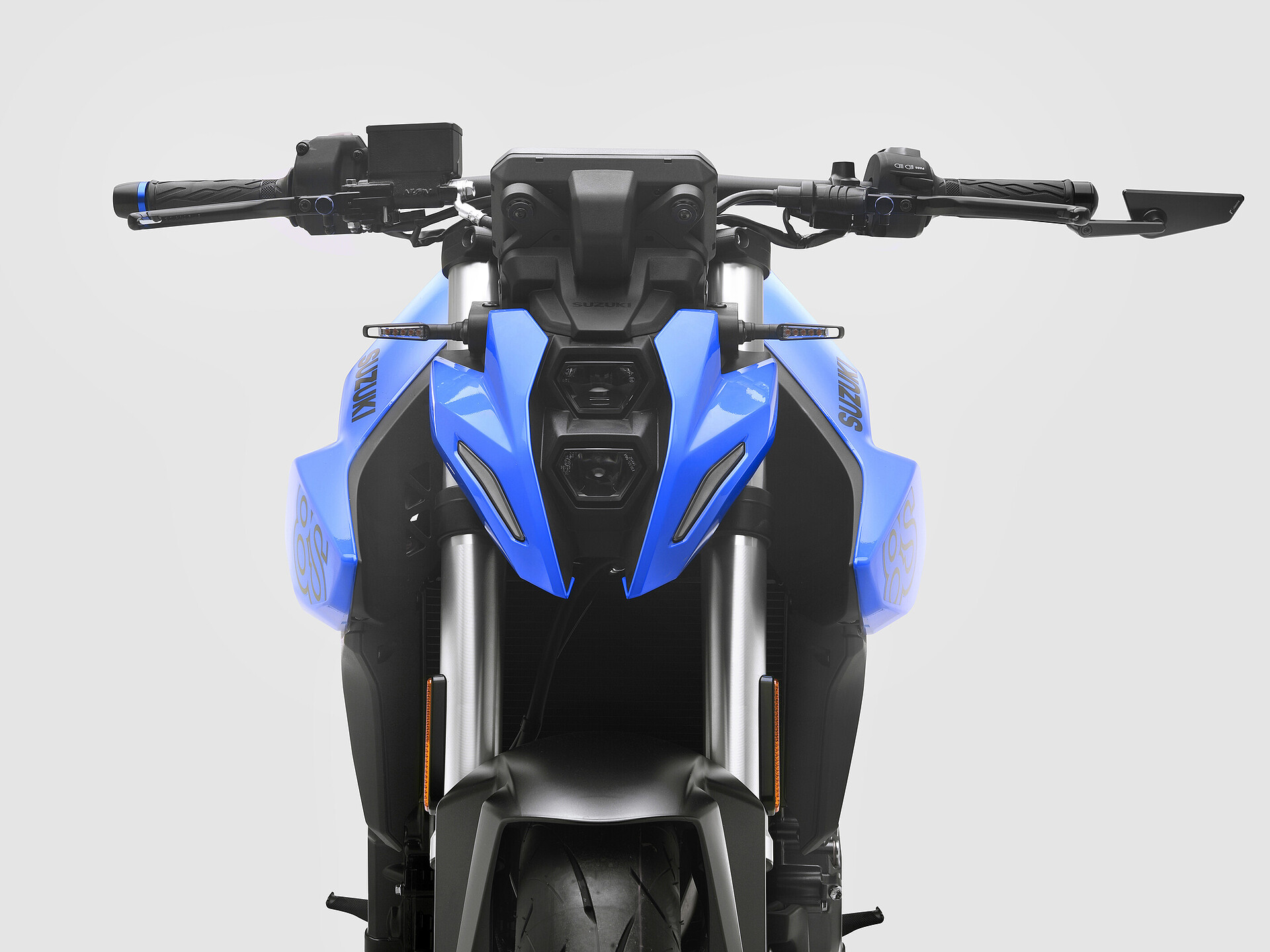 0512351871_WEB_Gallery_Suzuki_
