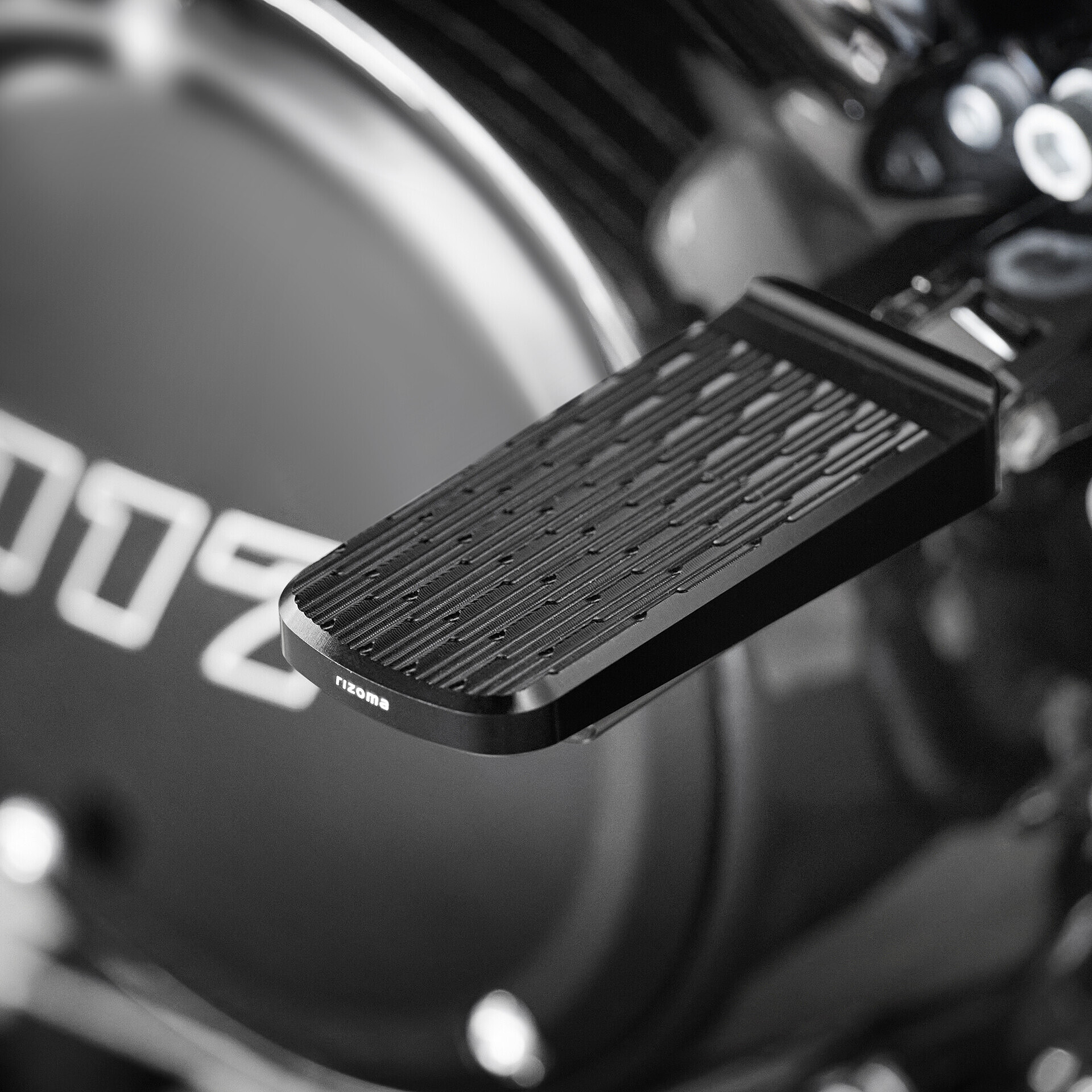 AMERICANA Passenger Pegs